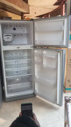 Samsung Fridge 551ltrs