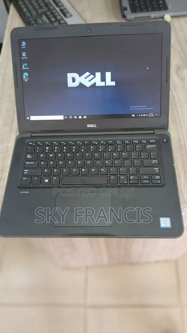 Laptop Dell Latitude 3380 8GB Intel Core i3 HDD 500GB