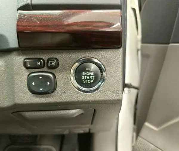 Toyota Mark X 2010 White