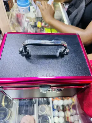 Make Up Kit
