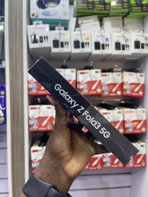 New Samsung Galaxy Z Fold 3 256 GB Silver