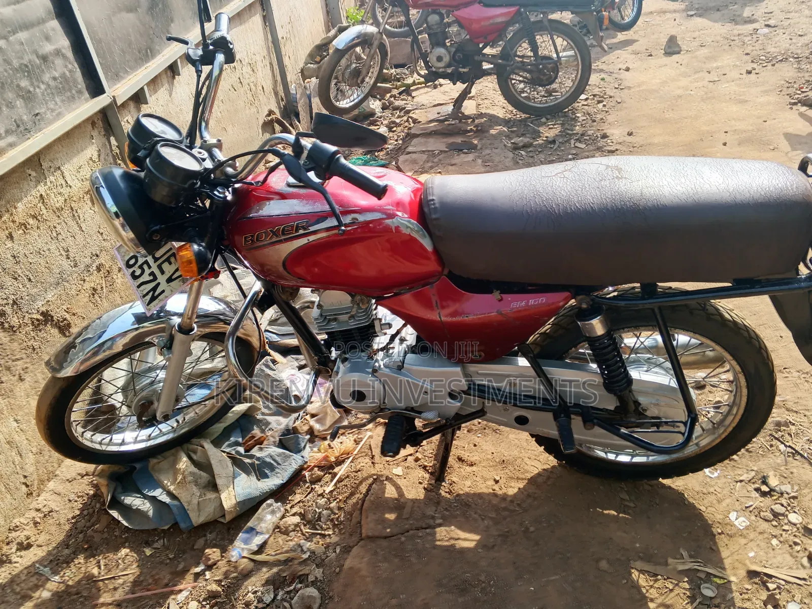 Bajaj Boxer 100 2018 Red