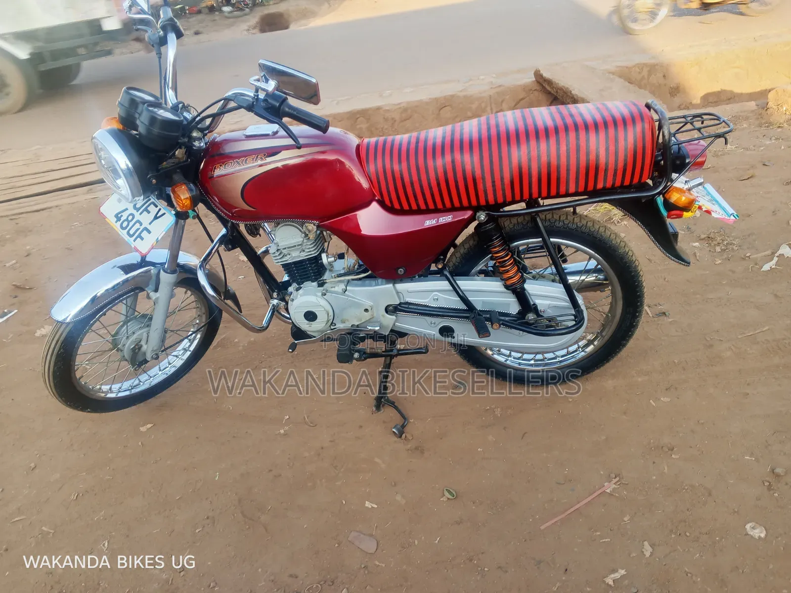 Bajaj Boxer 100 2023 Red