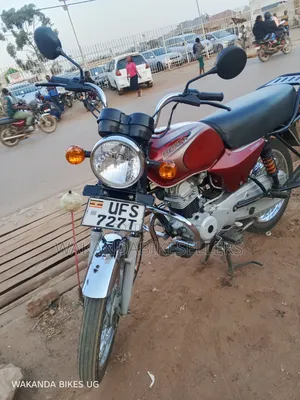 Bajaj Boxer 100 2023 Red