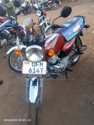 Bajaj Boxer 100 2022 Red