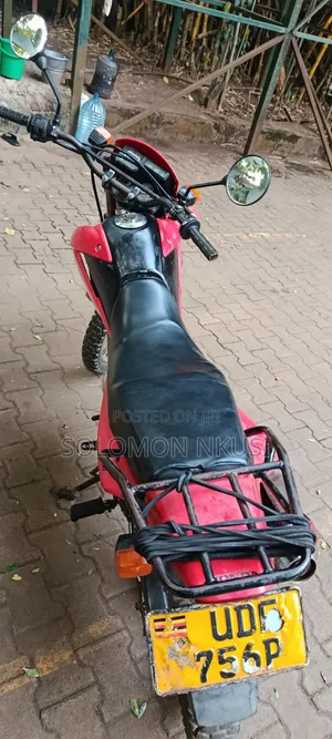 Honda XL 125 2018 Red