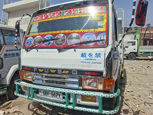 Mitsubishi Fuso Fighter Dumper