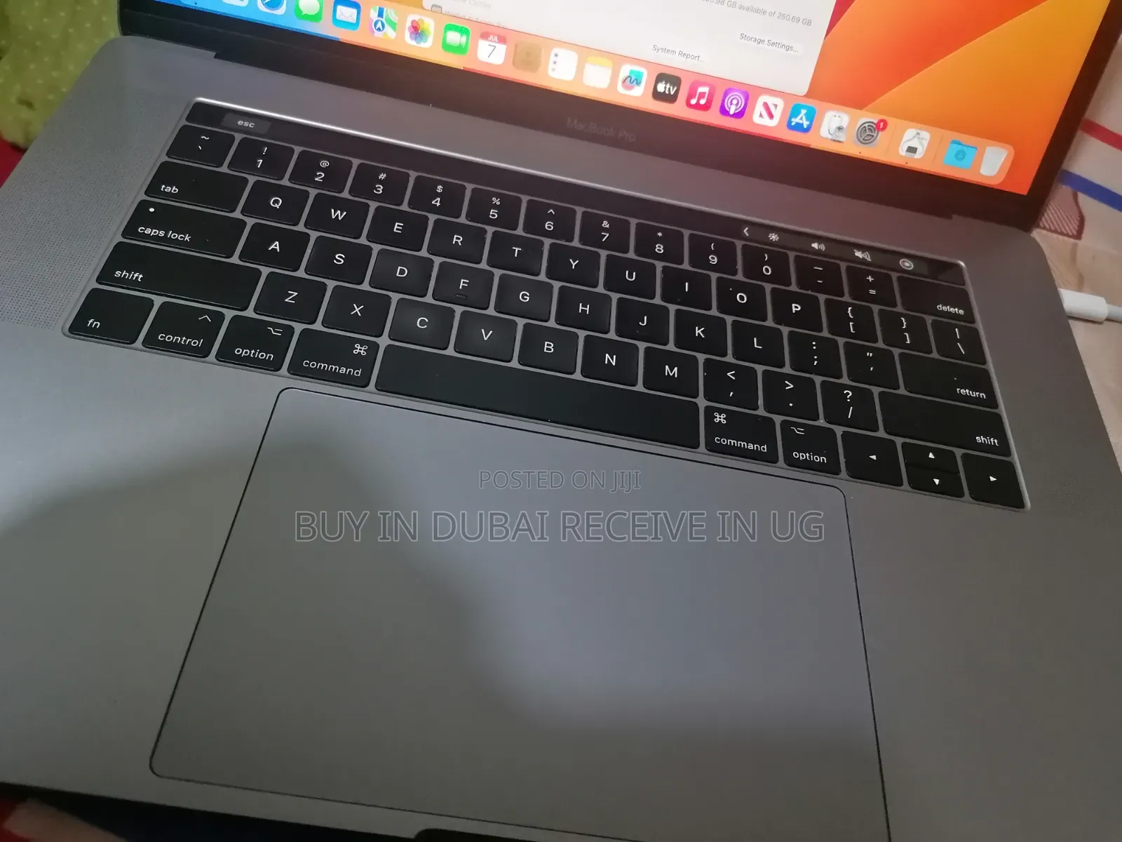 Laptop Apple MacBook Pro 2017 16GB Intel Core i7 SSD 256GB