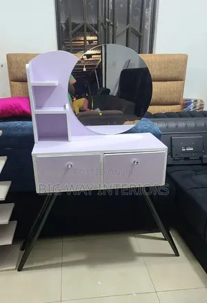 Round Mirror Dressing Table