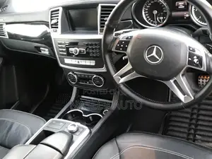 Mercedes-Benz M Class 2015 Black