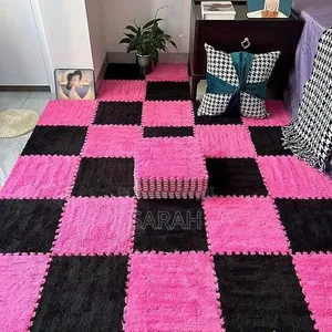 Smabee Interlocking Carpet Tiles.