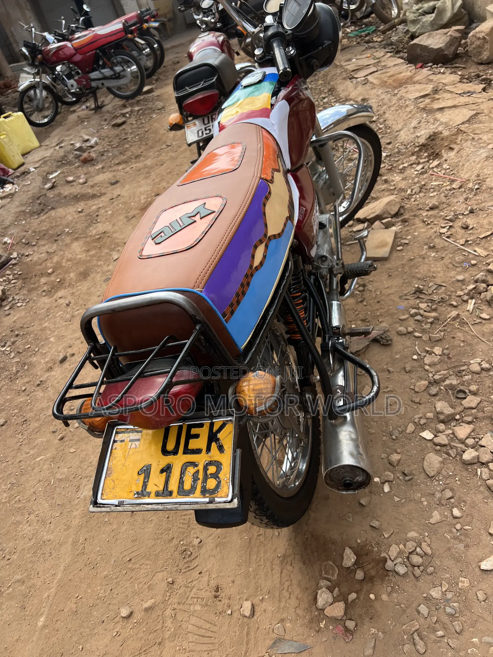 Bajaj Boxer 100 2021 Red