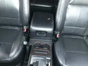 Mitsubishi Pajero 2011 Silver
