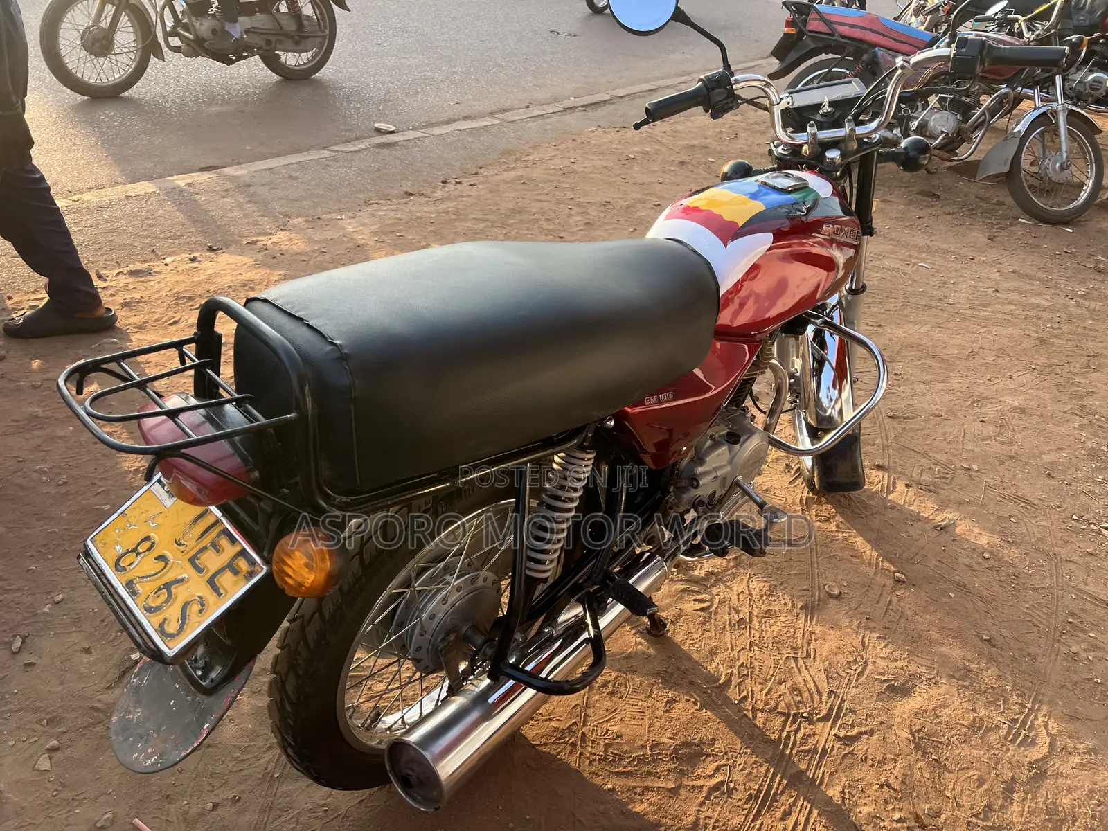 Bajaj Boxer 100 2021 Red
