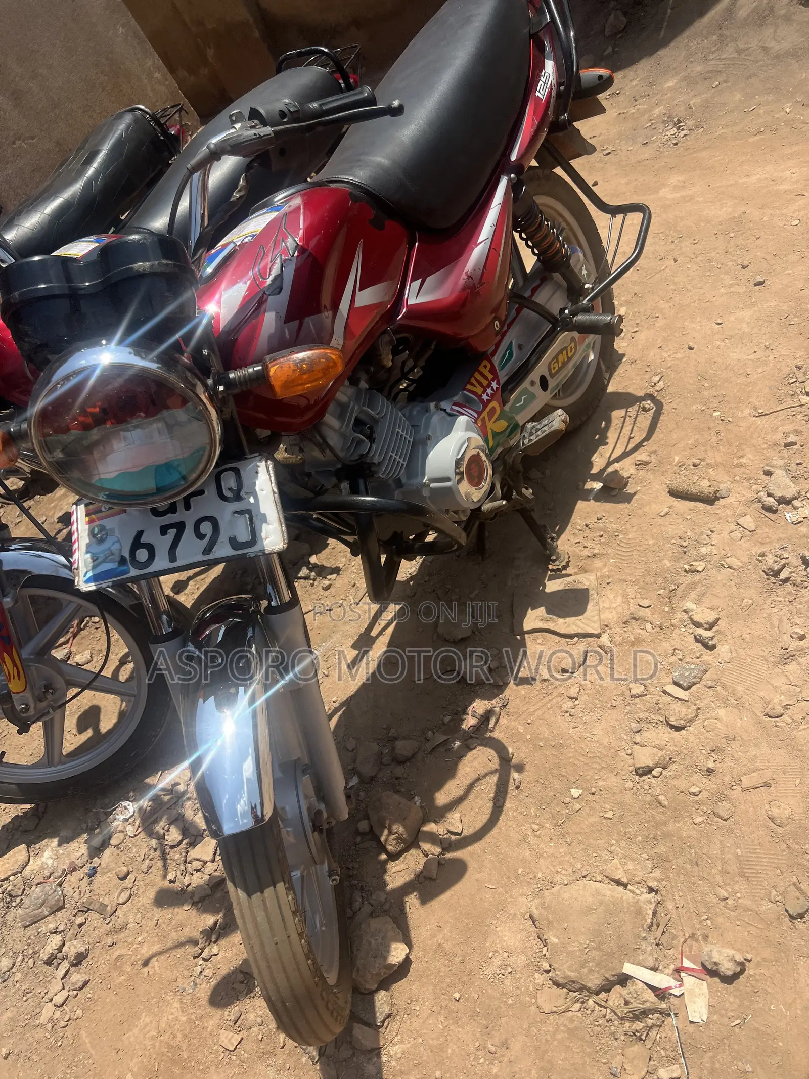Bajaj CT 125X 2022 Red