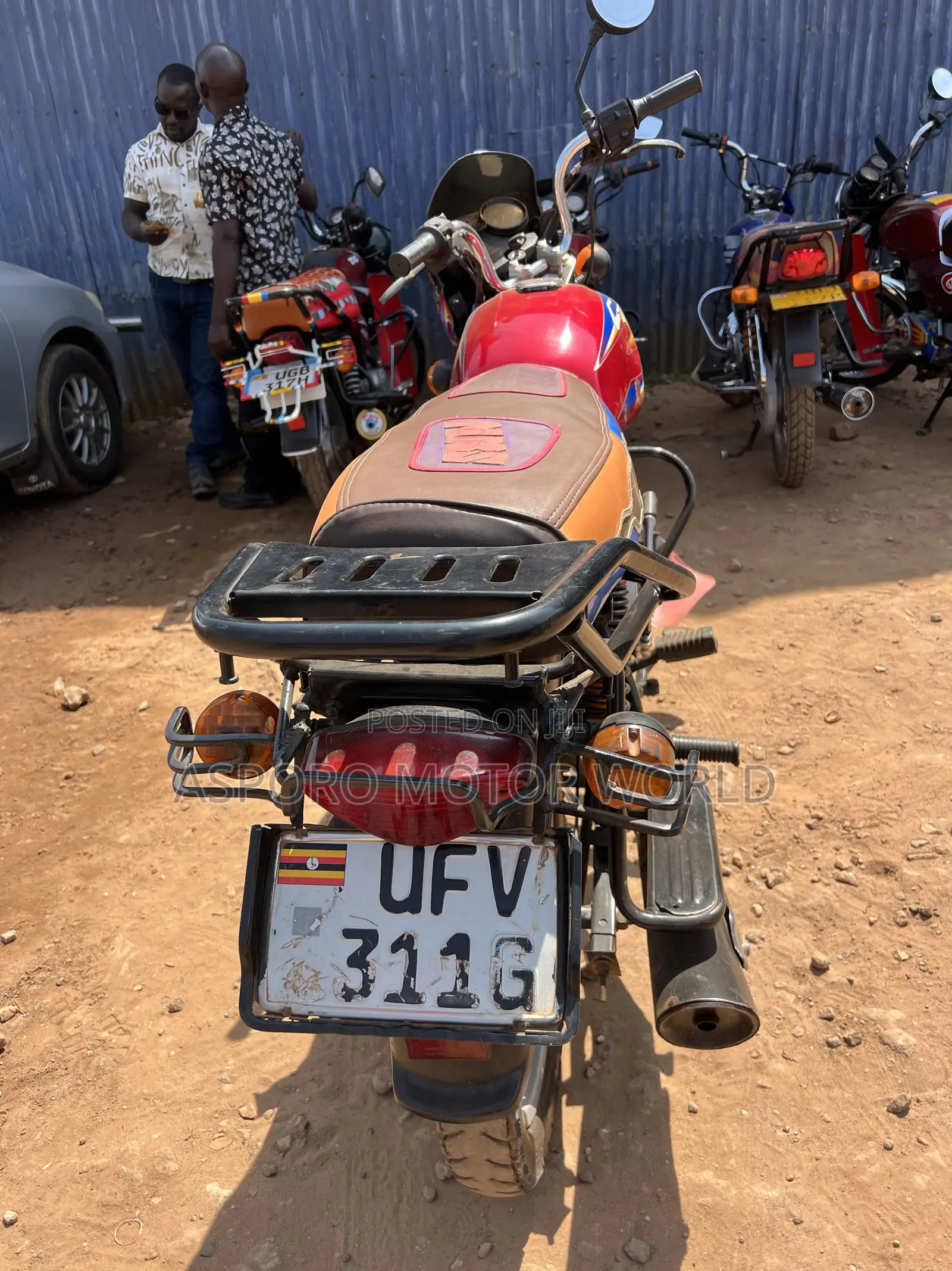 Bajaj CT 125X 2022 Red