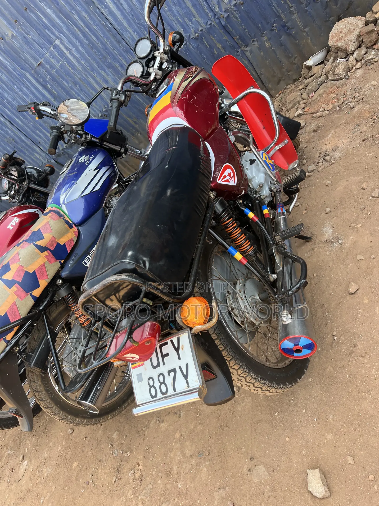 Bajaj Boxer 100 2022 Red