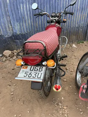 Bajaj Boxer 100 2023 Red