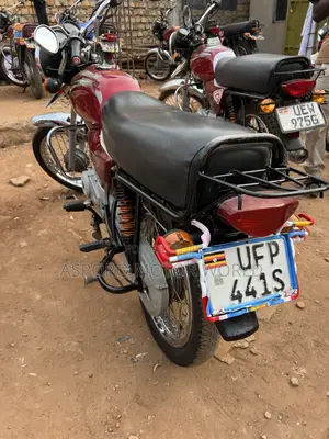 Bajaj Boxer 100 2022 Red