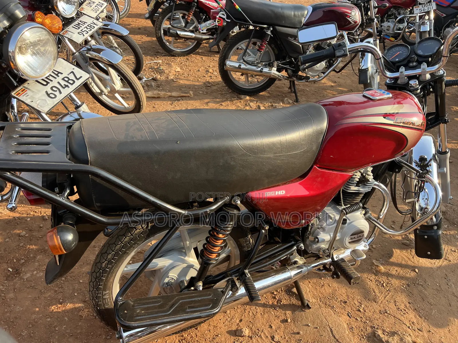 Bajaj Boxer 100 2025 Red