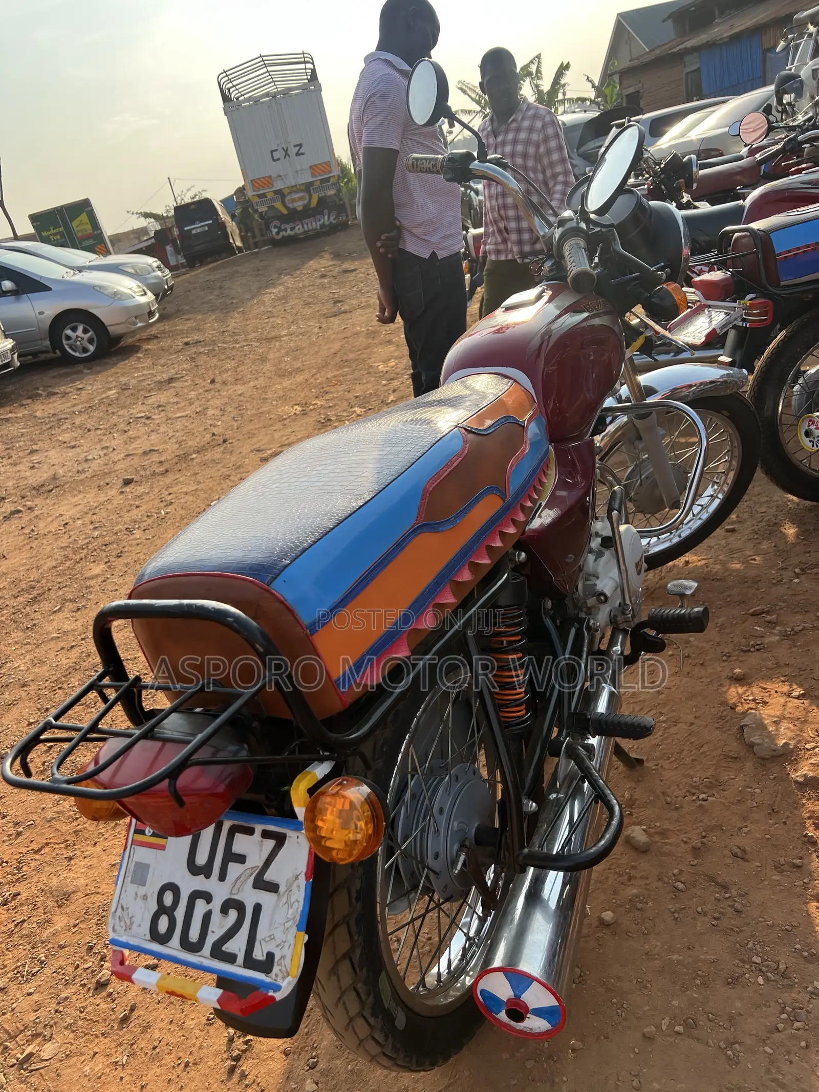Bajaj Boxer 100 2023 Red