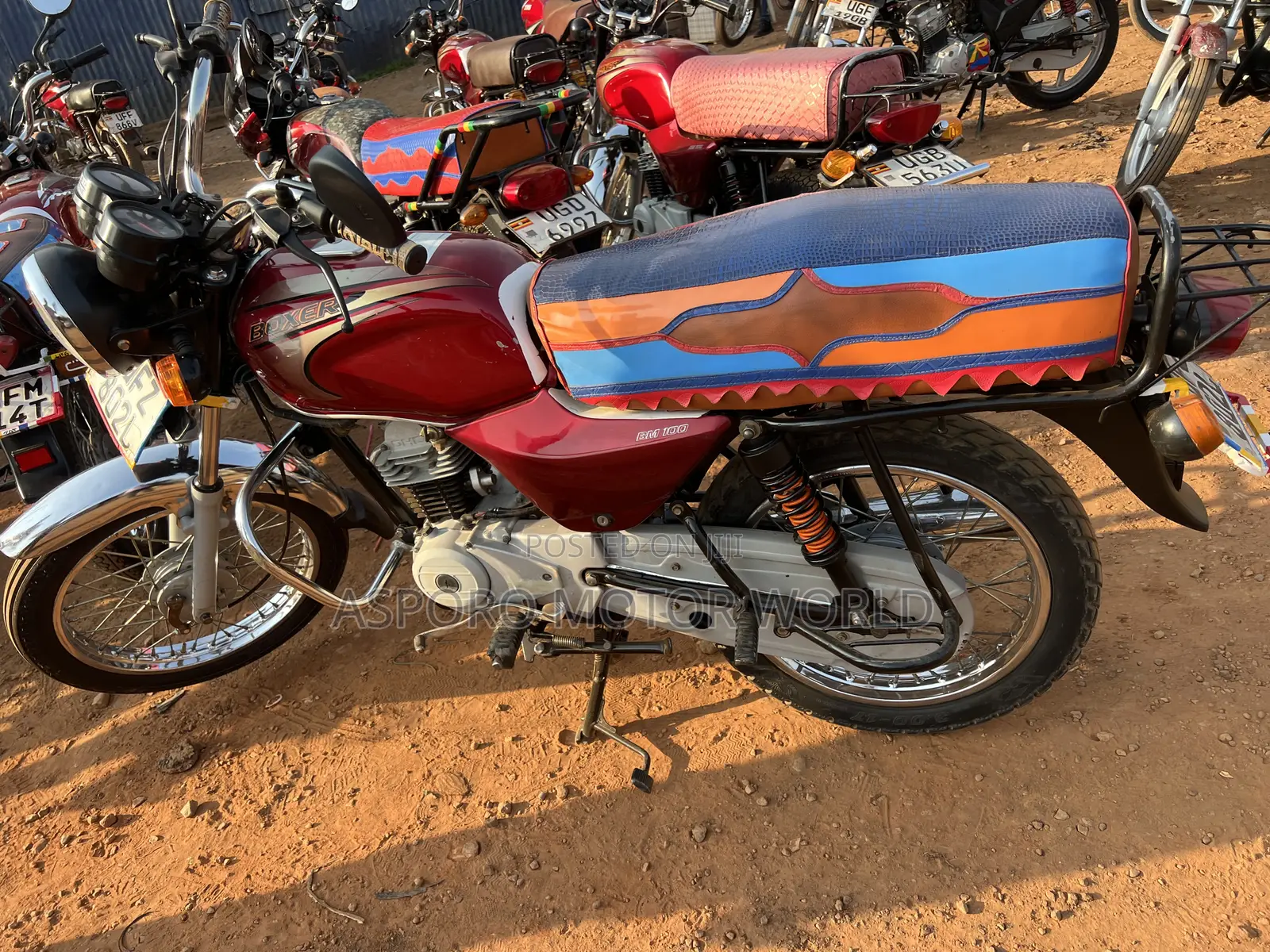 Bajaj Boxer 100 2023 Red