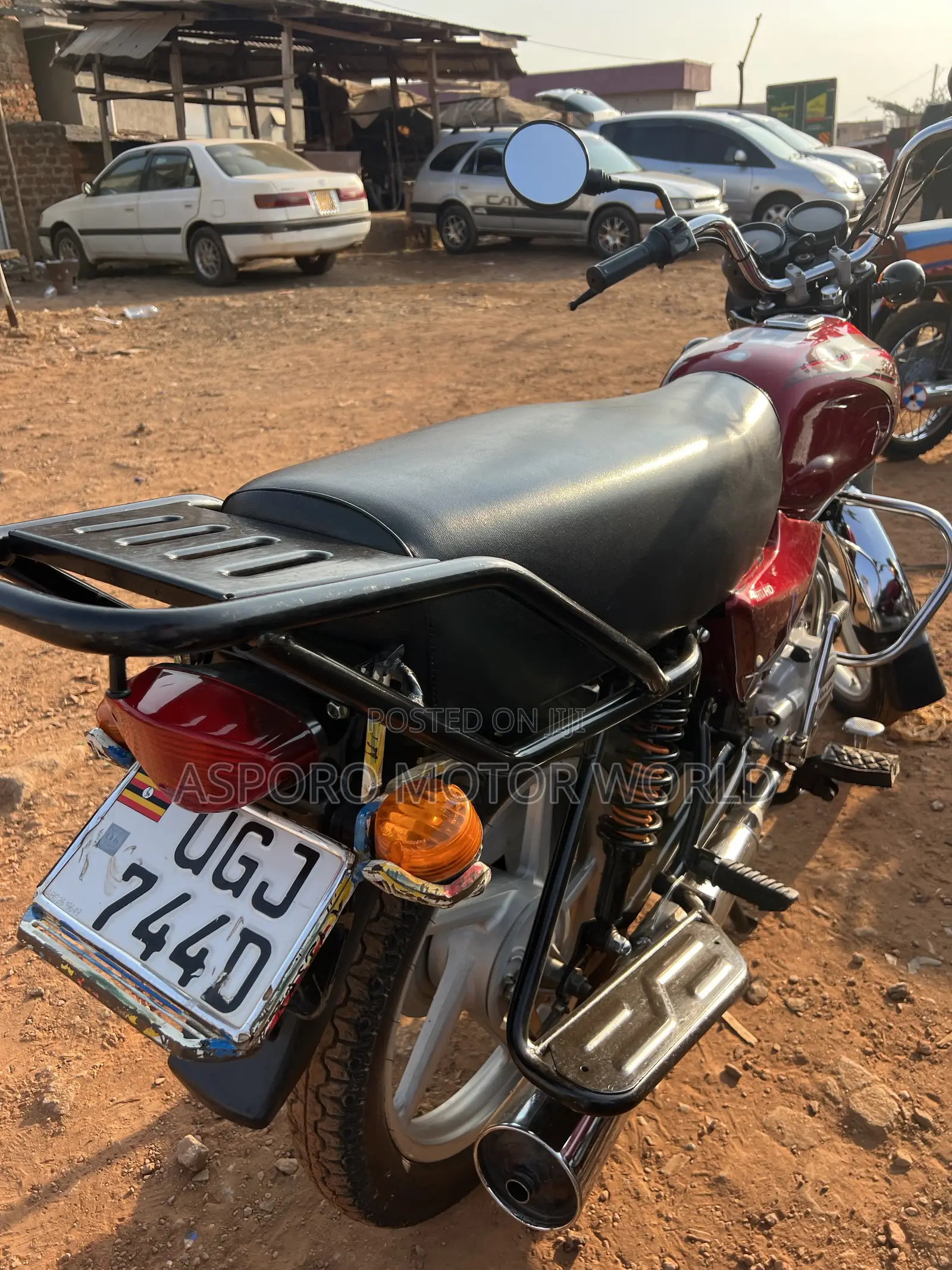 Bajaj Boxer 100 2025 Red