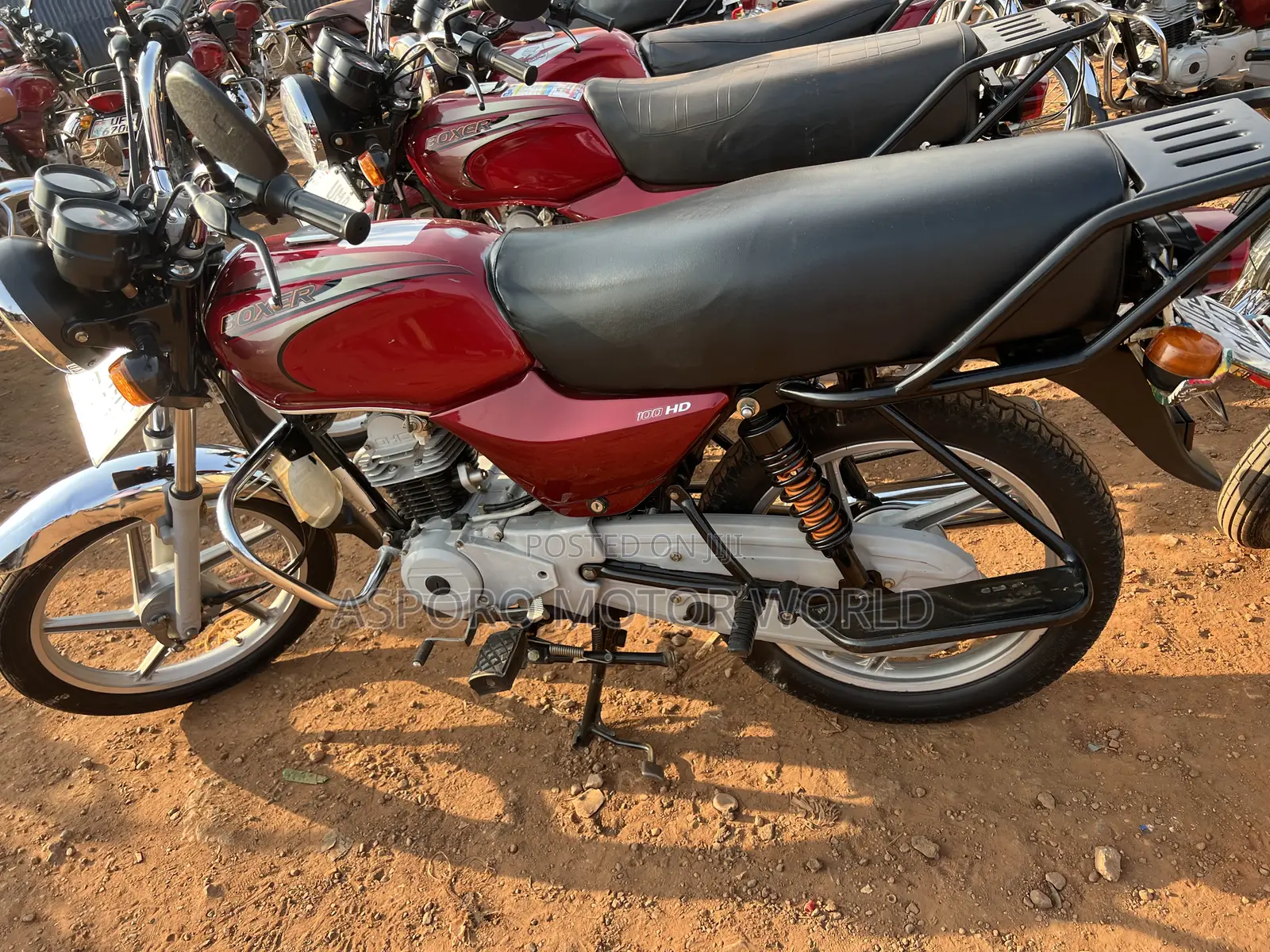 Bajaj Boxer 100 2025 Red