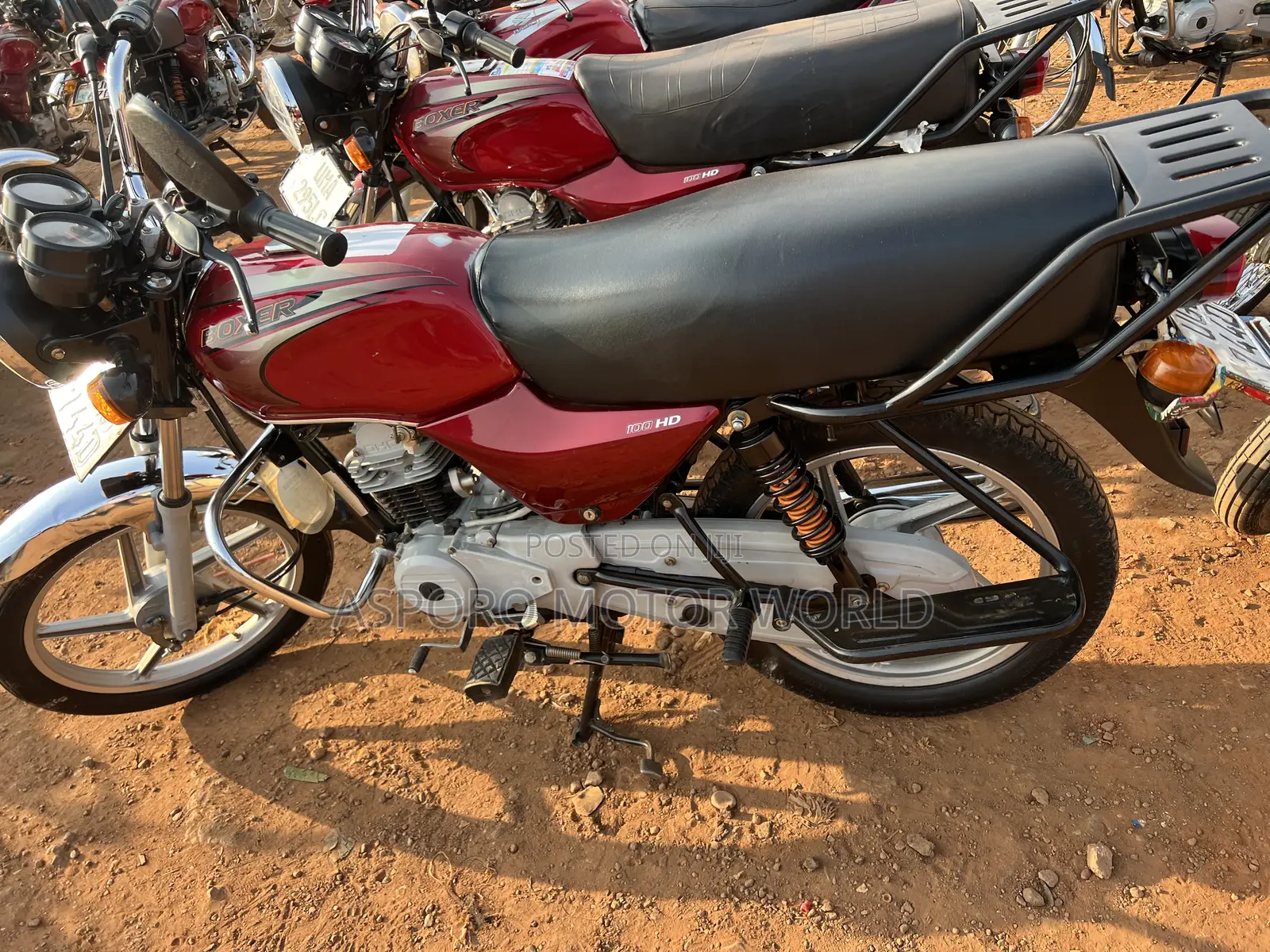 Bajaj Boxer 100 2025 Red