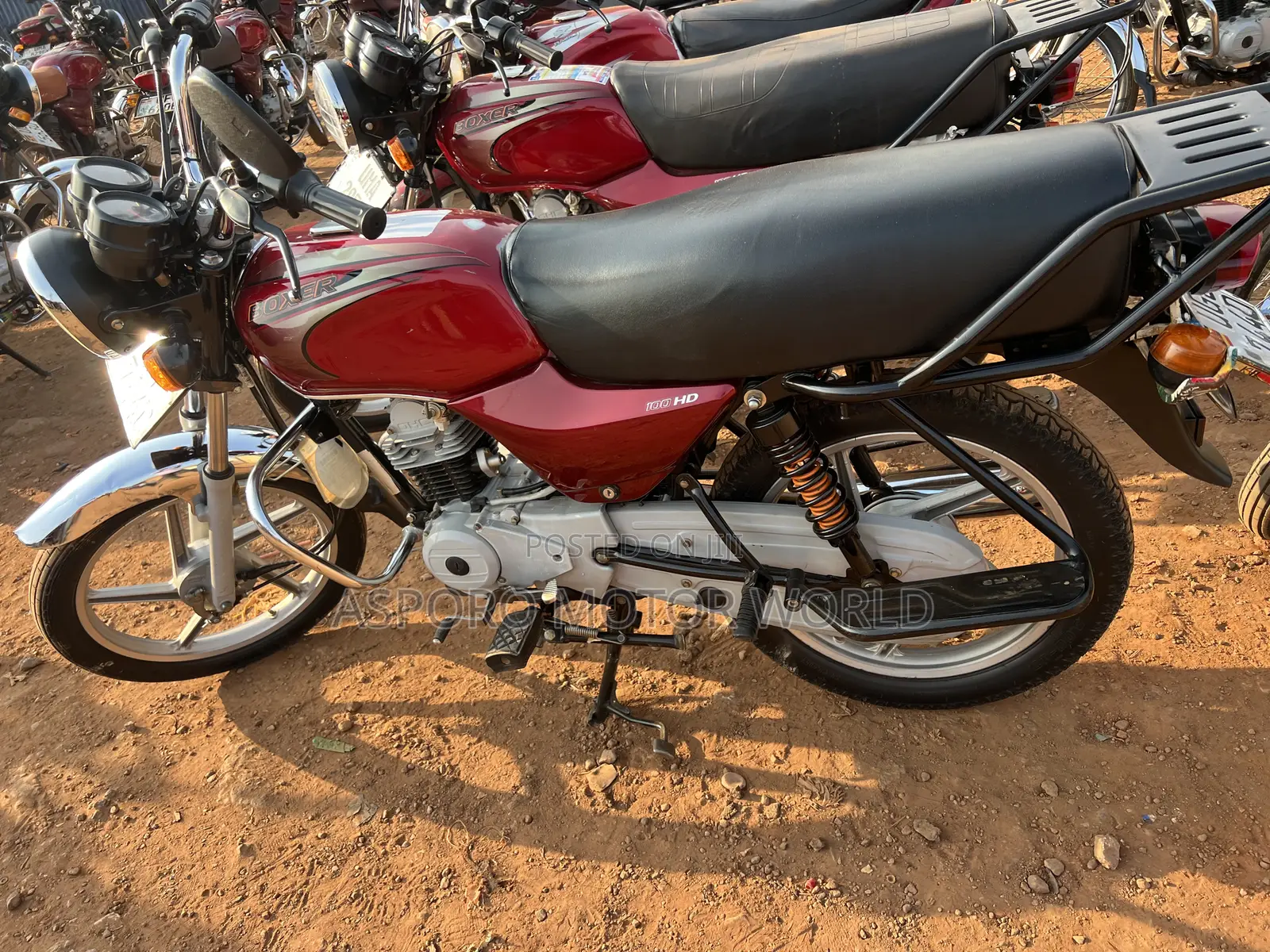Bajaj Boxer 100 2025 Red