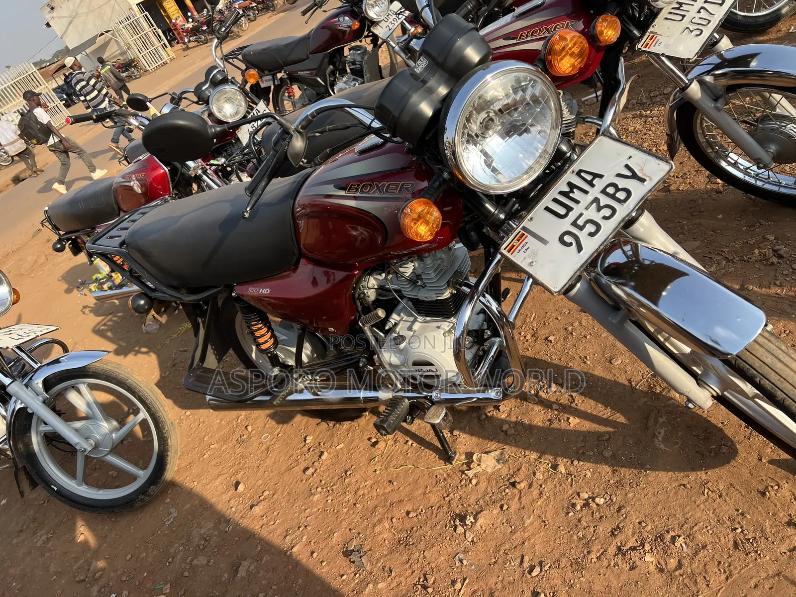 Bajaj Boxer 100 2026 Red