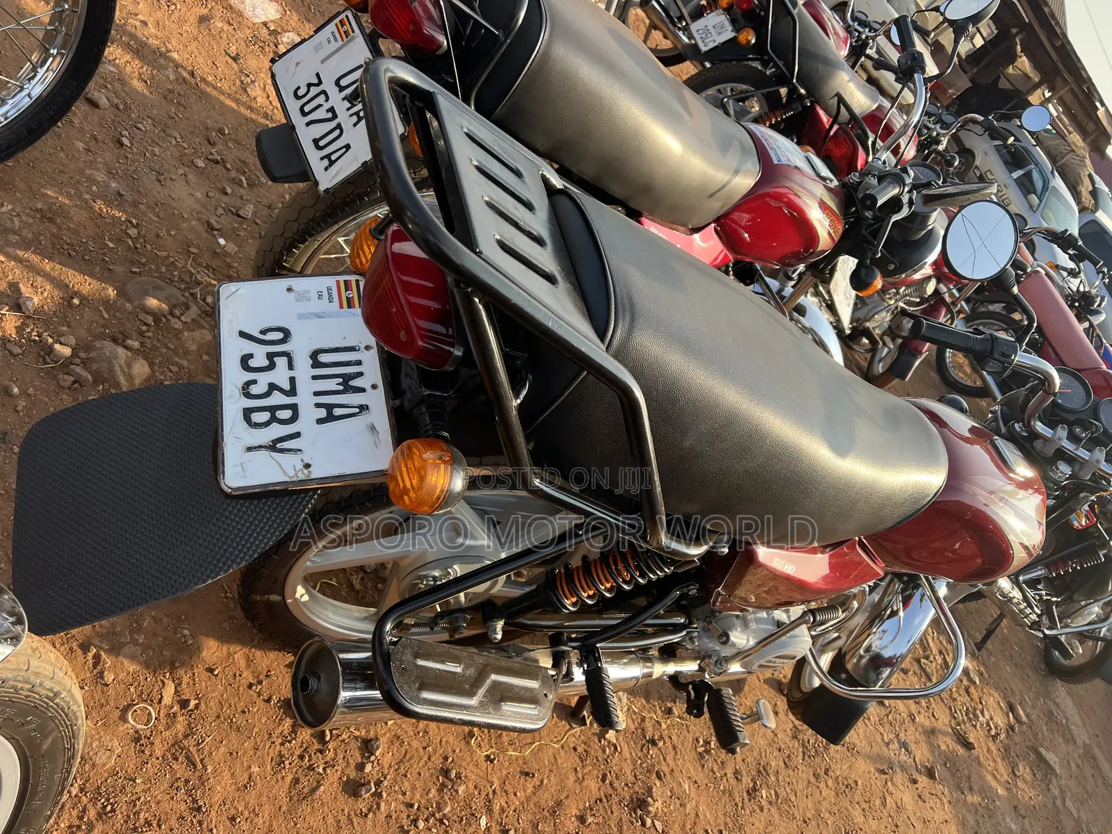 Bajaj Boxer 100 2026 Red