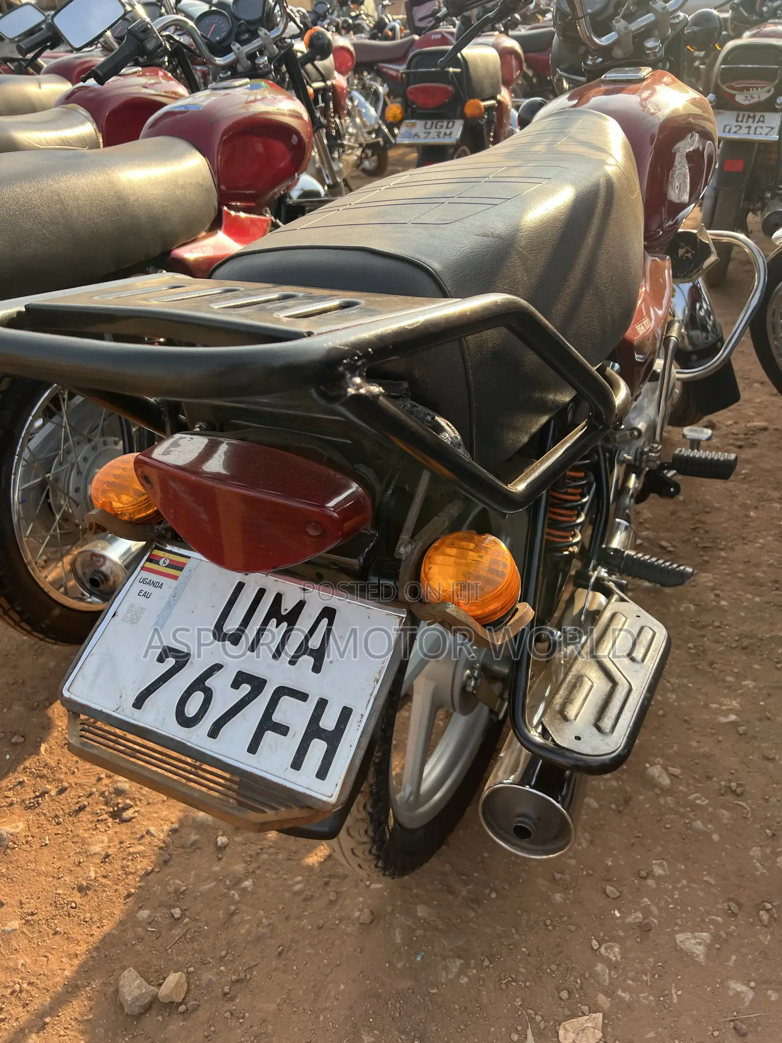 Bajaj Boxer 100 2026 Red