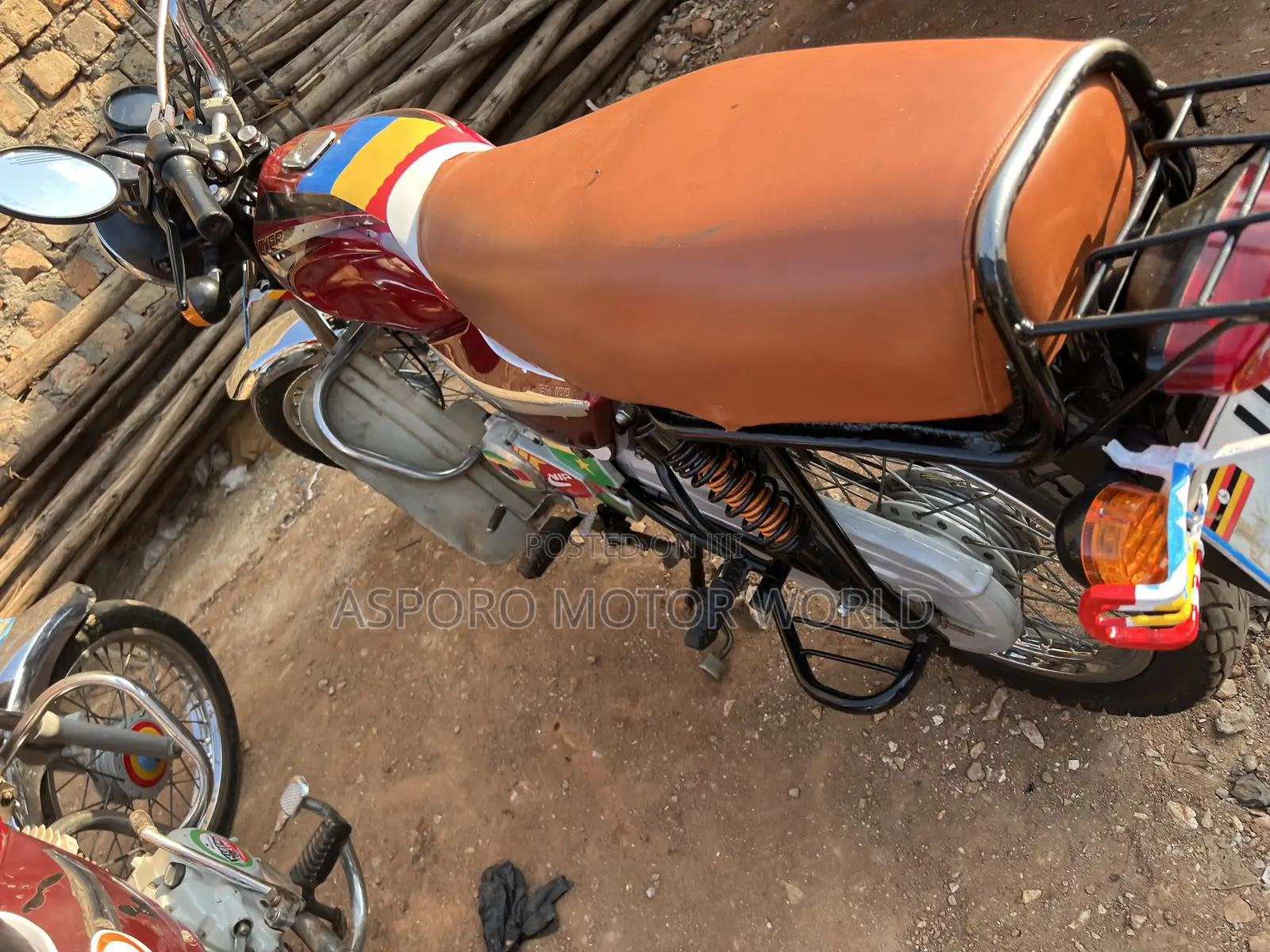 Bajaj Boxer 100 2023 Red