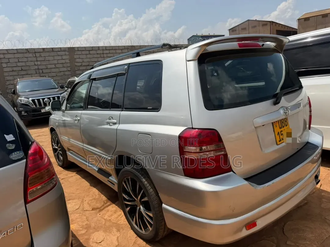 Toyota Kluger 2007 Silver