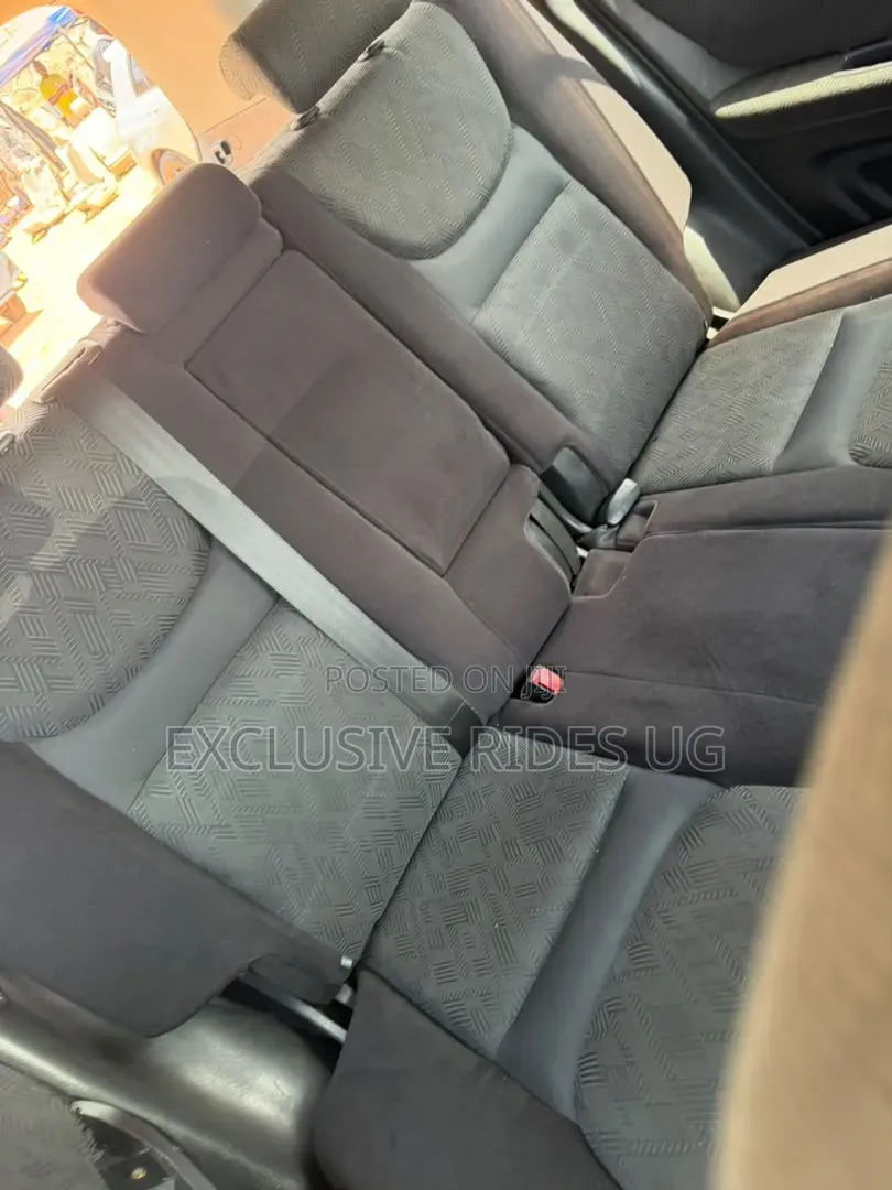 Toyota Kluger 2007 Silver