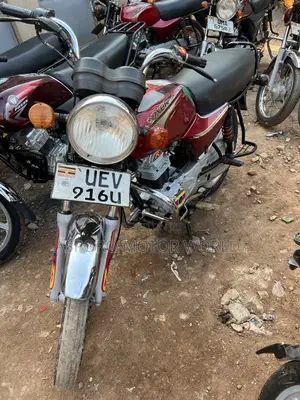 Bajaj Boxer 100 2021 Red