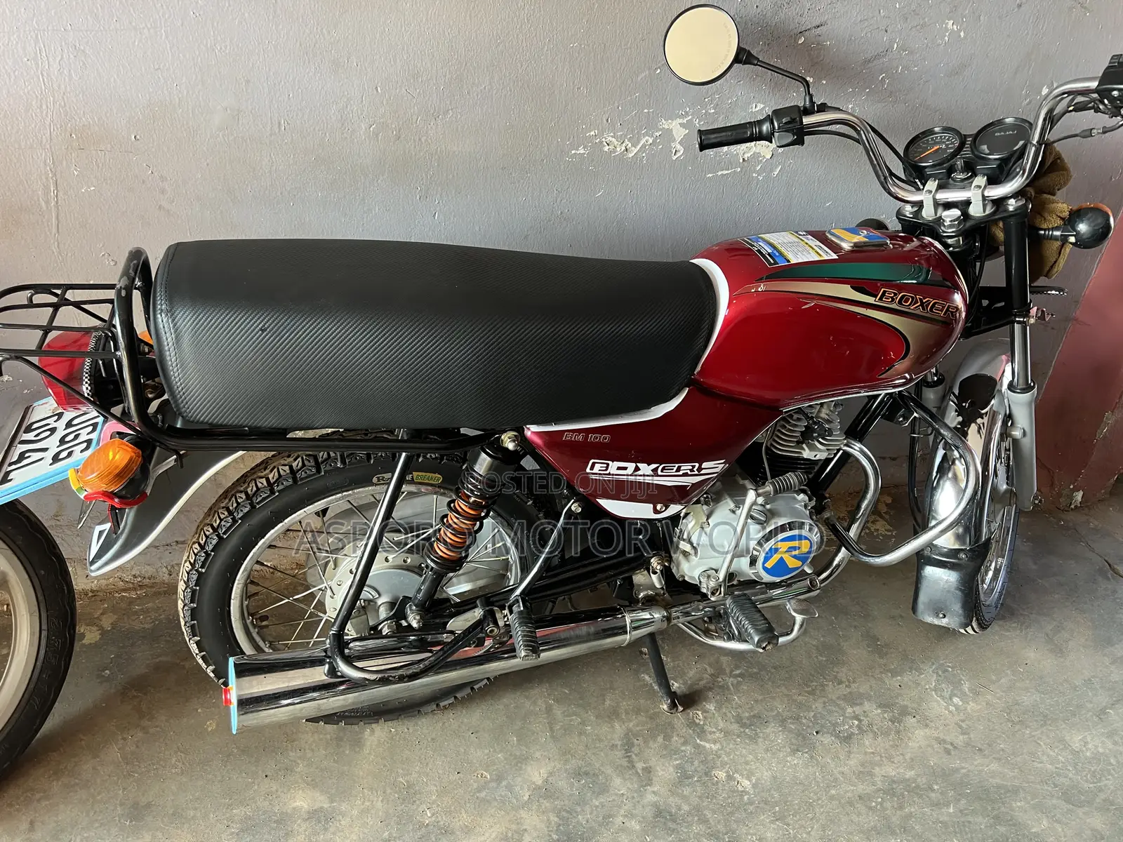 Bajaj Boxer 100 2024 Red