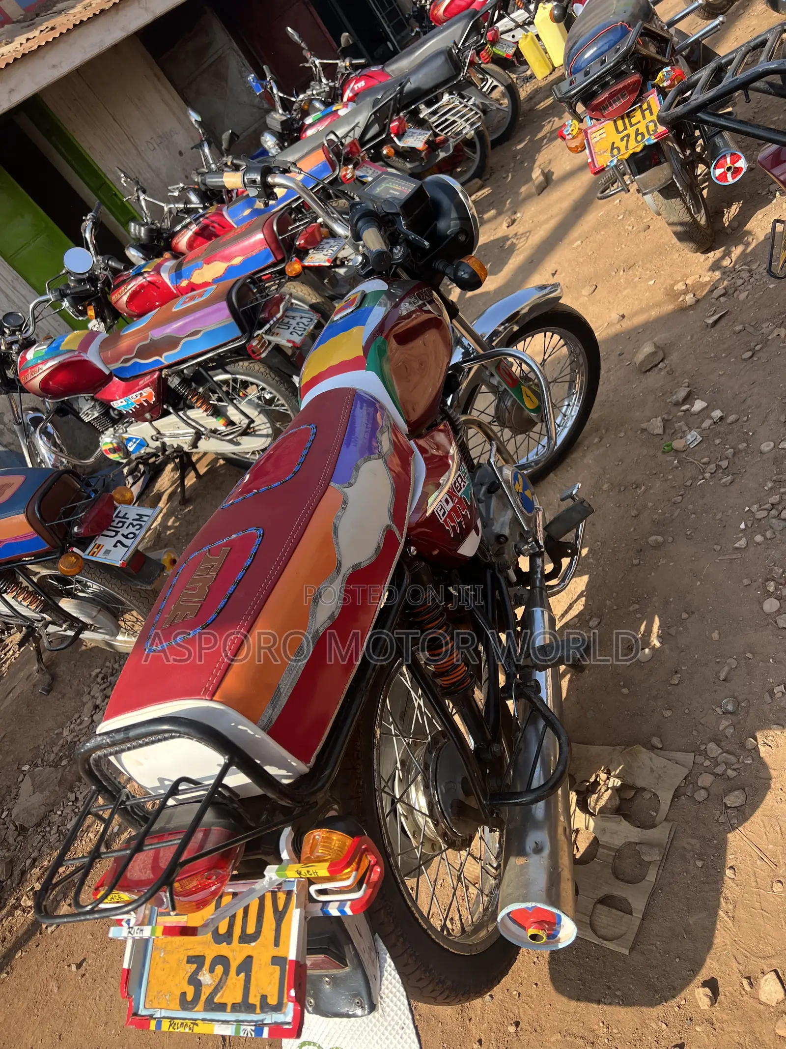 Bajaj Boxer 100 2019 Red