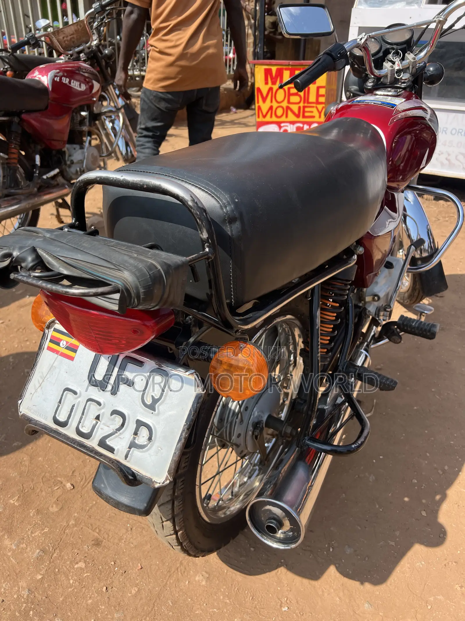 Bajaj Boxer 100 2022 Red