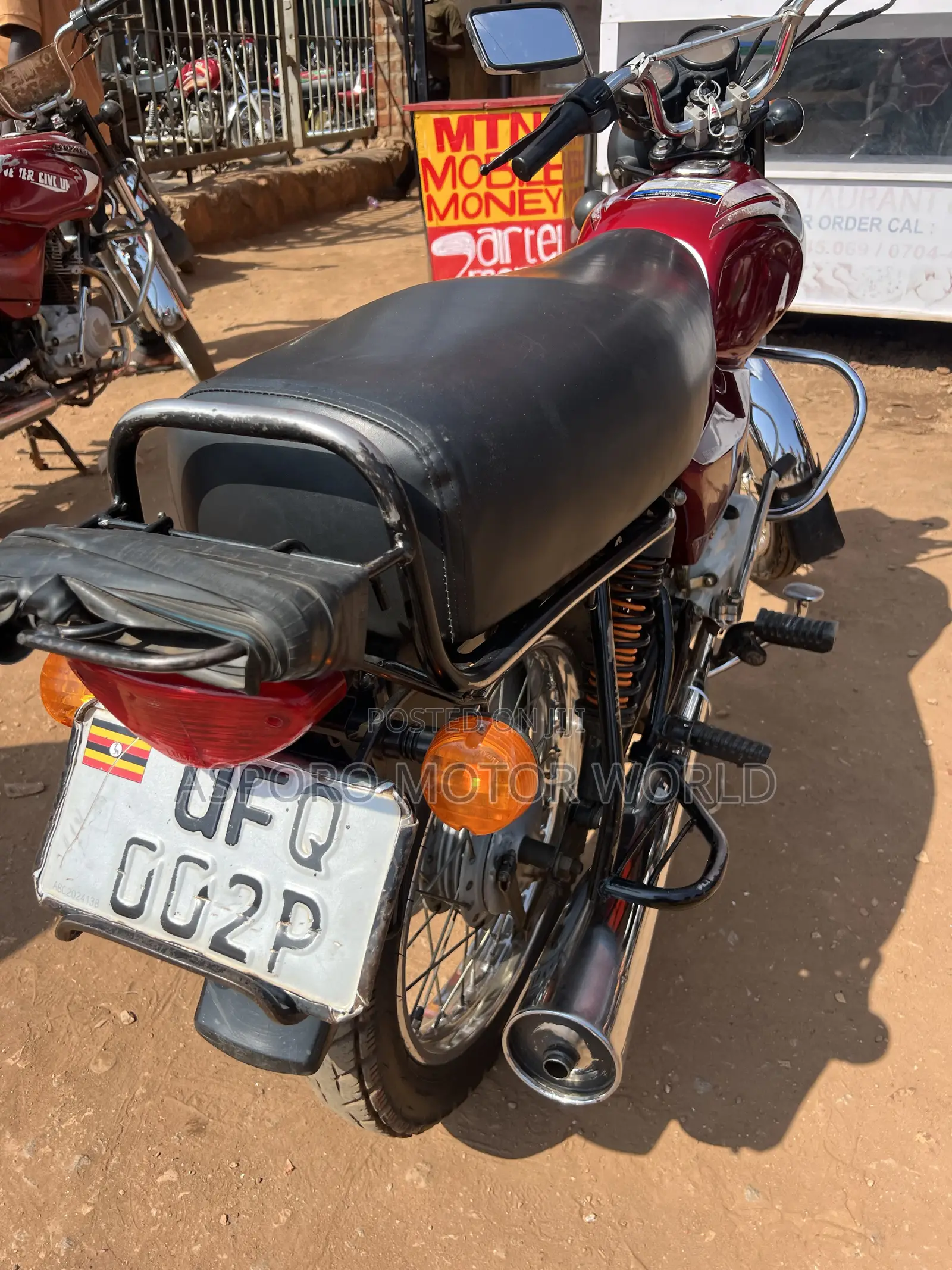 Bajaj Boxer 100 2022 Red