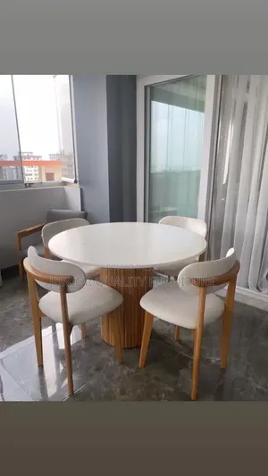 Luxurious Space Saving Dinning Table