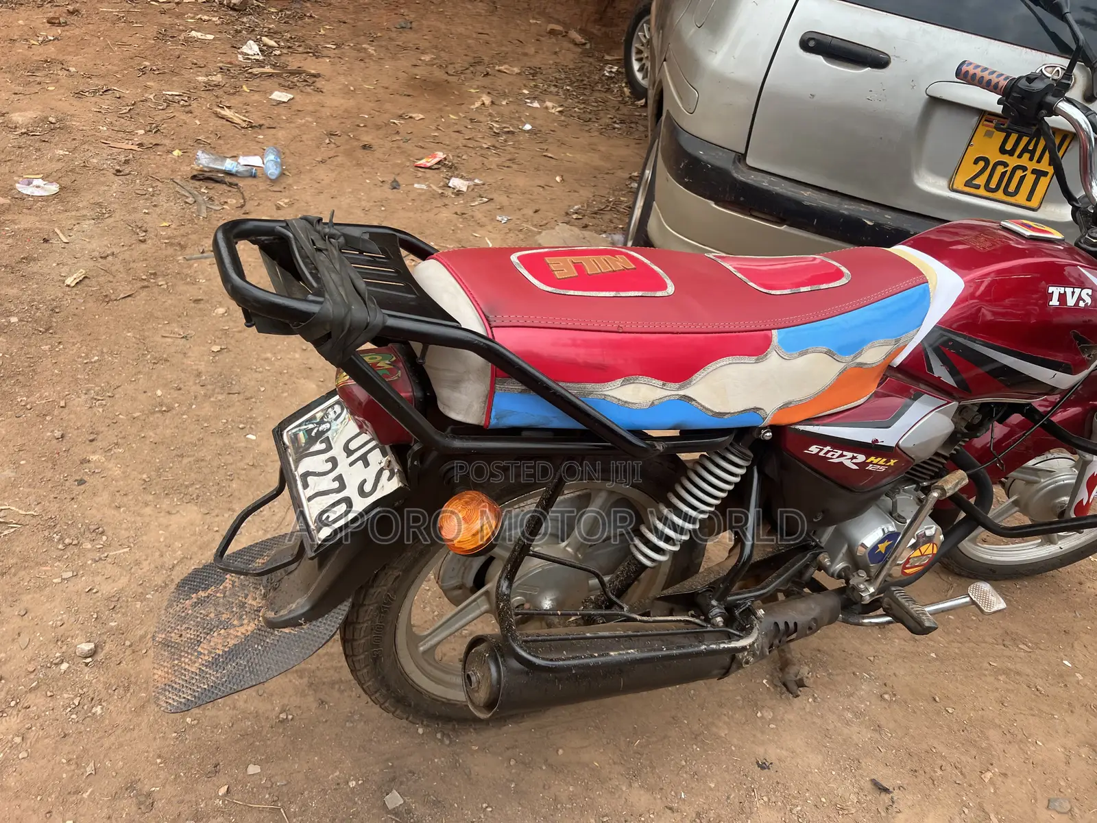 TVS HLX 125 2022 Red