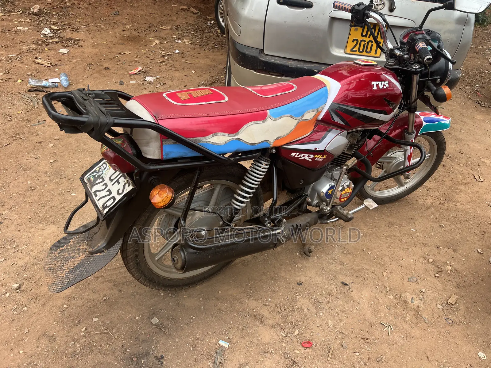 TVS HLX 125 2022 Red
