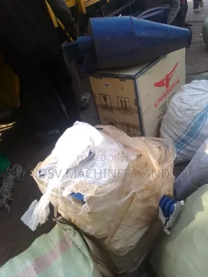 700kg Pr Hour Maize Soya Milling Machine 24hp Changfa Diesel Engine