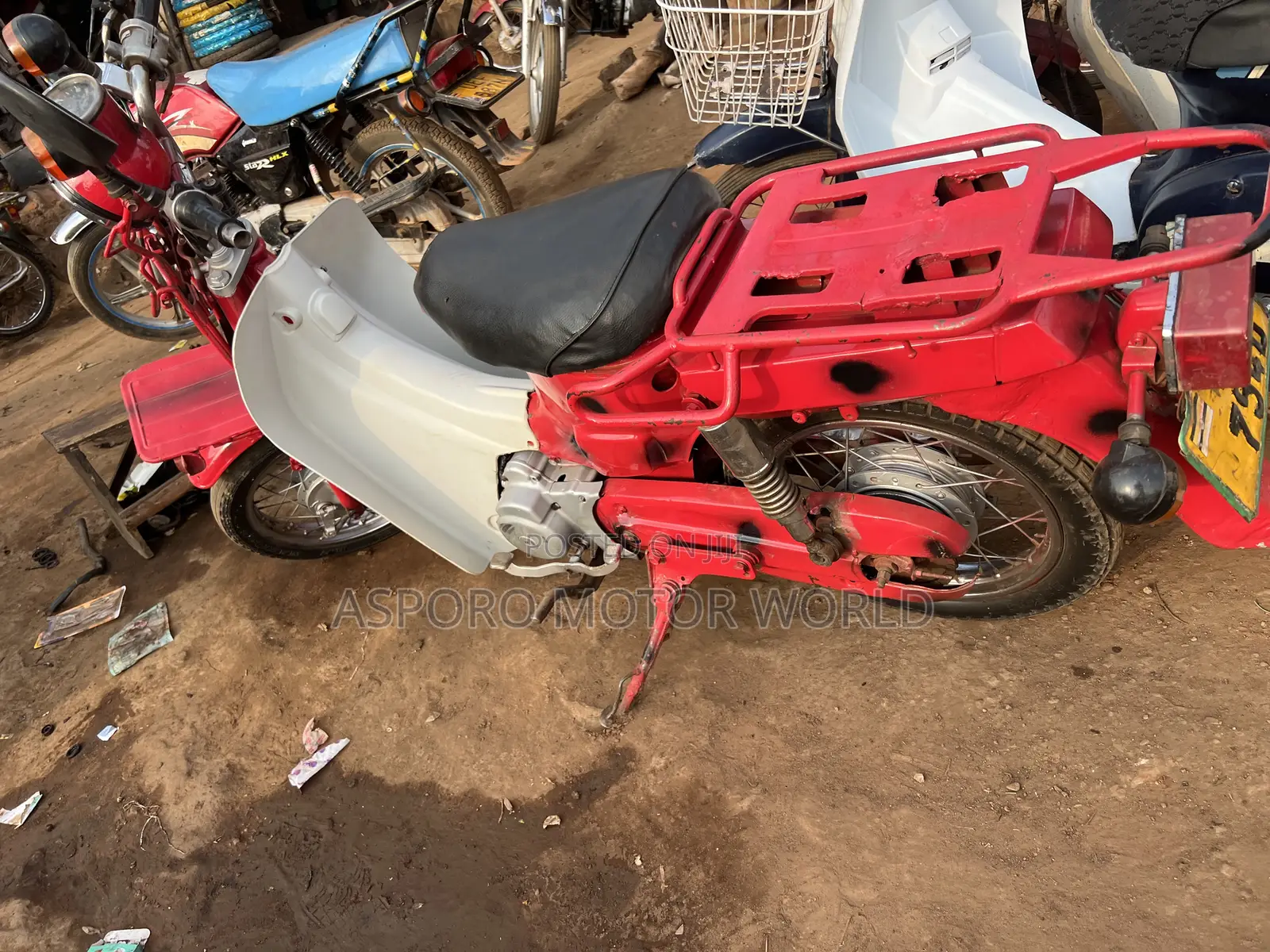 Suzuki 750 2017 Red
