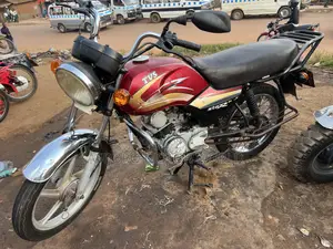 TVS XL 100 2019 Red