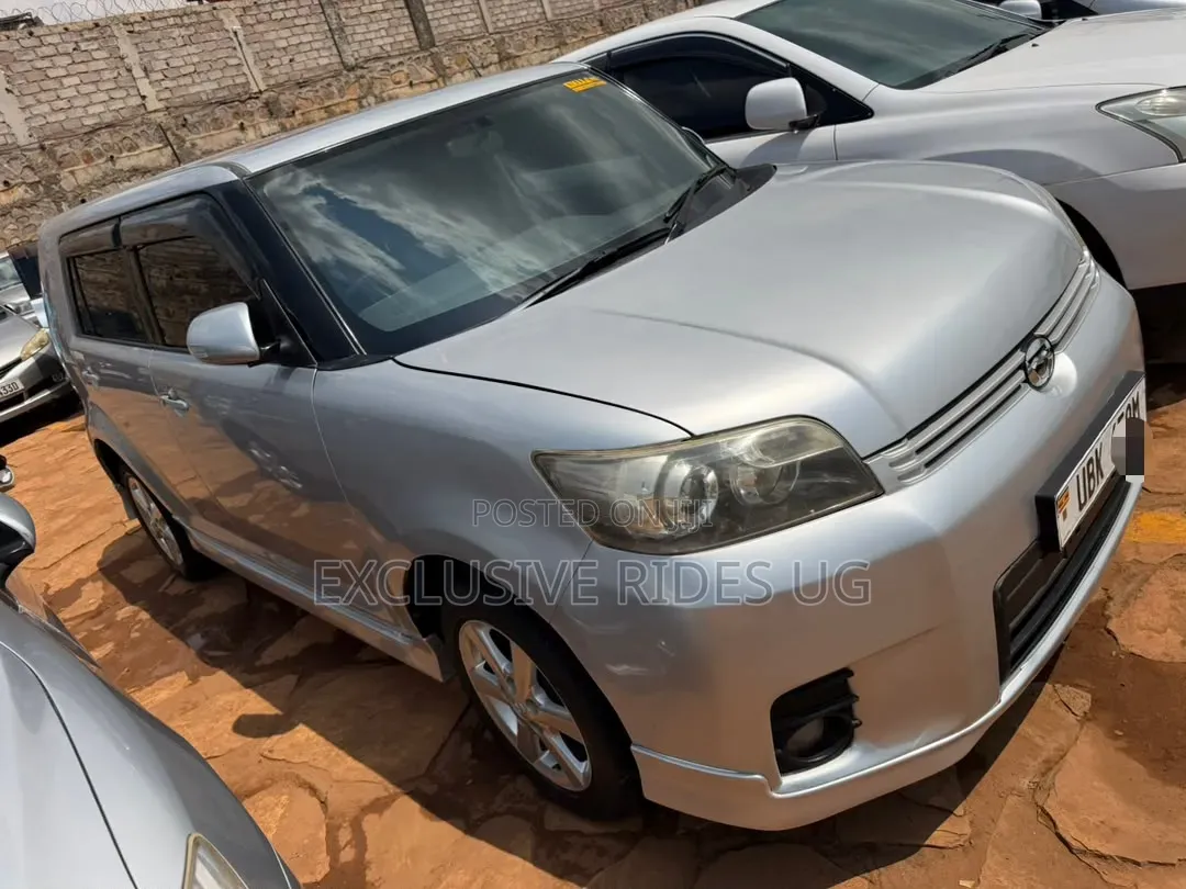 Toyota Corolla Rumion 2008 Silver