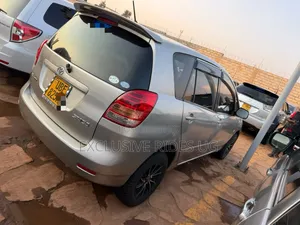 Toyota Corolla Spacio 1.5 X 2007 Silver