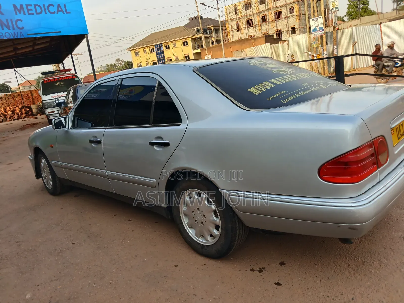 Mercedes-Benz E200 2002 Silver